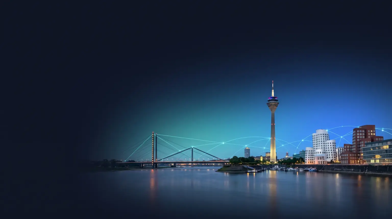 Düsseldorfer Rheinufer bei Nacht mit Rheinkniebrücke, Rheinturm und den Gehry-Bauten im MedienHafen, verbunden durch ein leuchtendes Datennetz