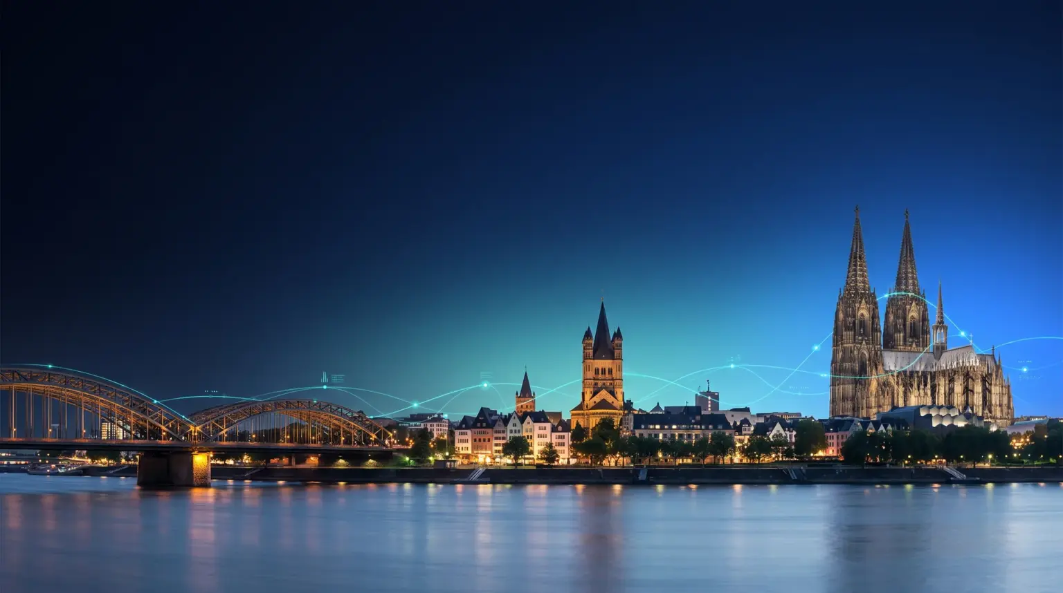 Kölner Rheinufer bei Nacht mit Hohenzollernbrücke, Groß St. Martin und Kölner Dom, verbunden durch ein leuchtendes Datennetz